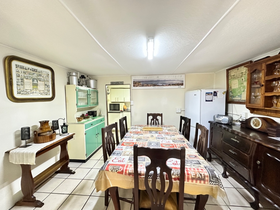 4 Bedroom Property for Sale in Hartenbos Central Western Cape